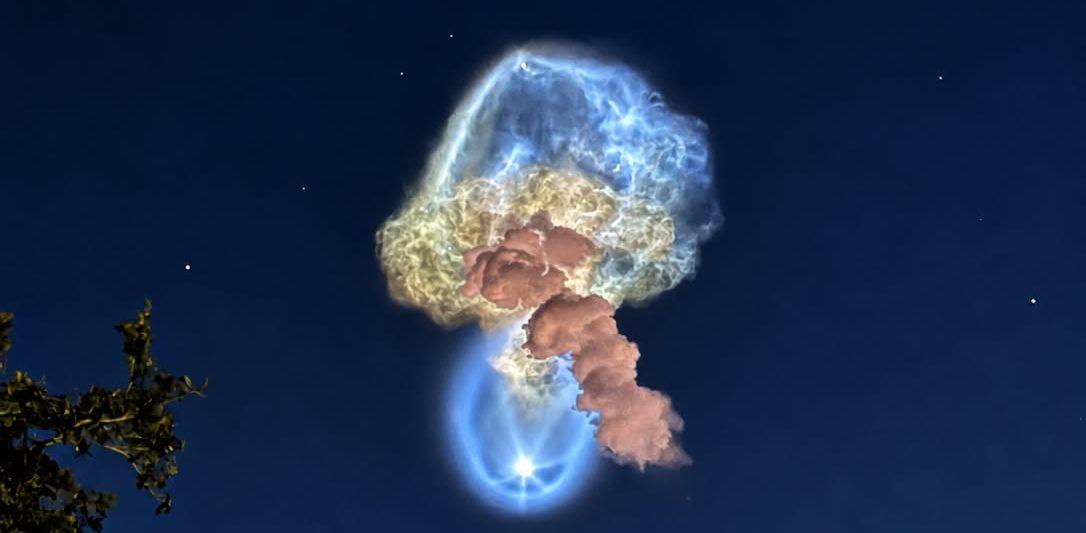 Image default